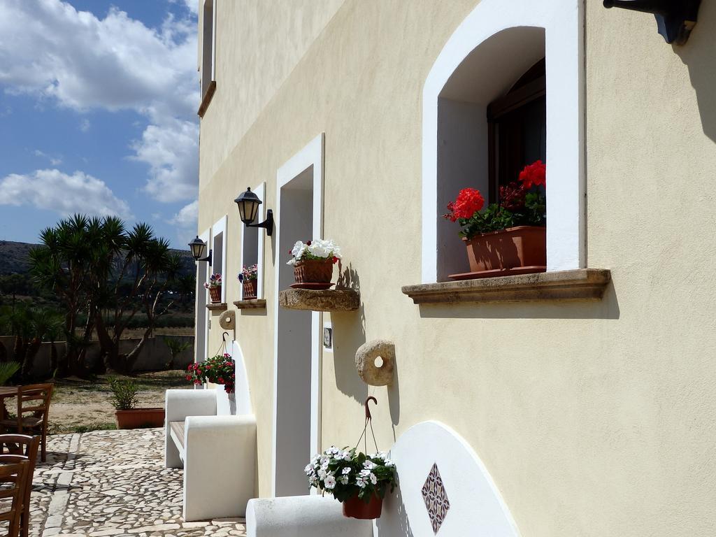 Baglio Cofano Rooms & Relax Custonaci Exterior foto