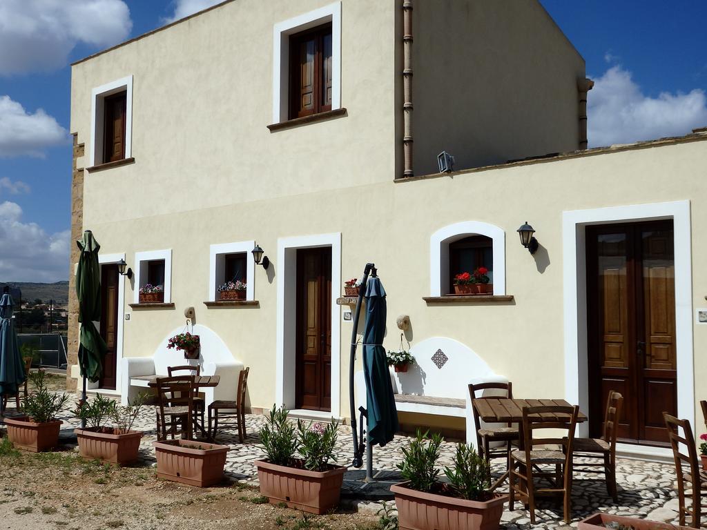 Baglio Cofano Rooms & Relax Custonaci Exterior foto